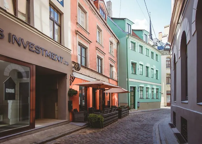 Centrally Located Old Town Loft