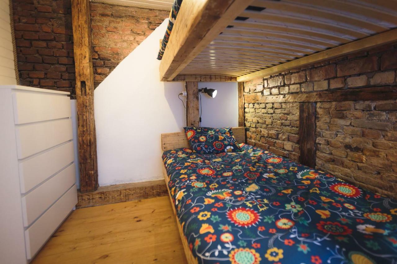 Centrally Located Old Town Loft * Рига